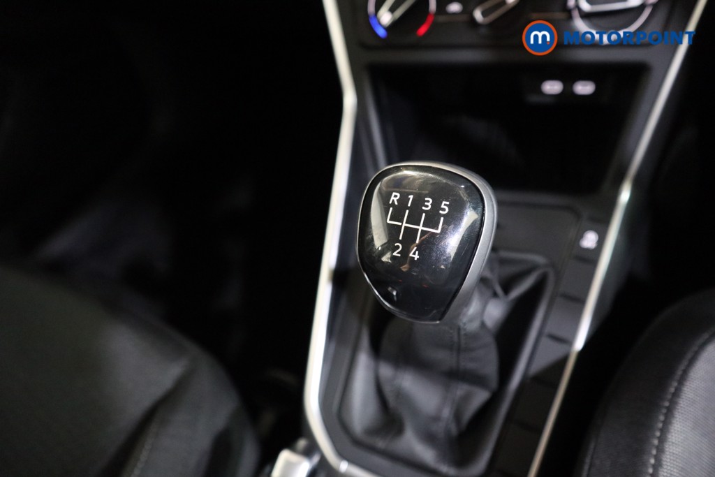 Volkswagen Polo Life Manual Petrol Hatchback - Stock Number (1615216) - 10th supplementary image