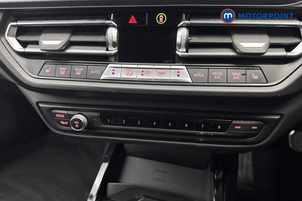 BMW 1 Series M Sport Automatic Diesel Hatchback - Stock Number (1615952) - 16th supplementary image