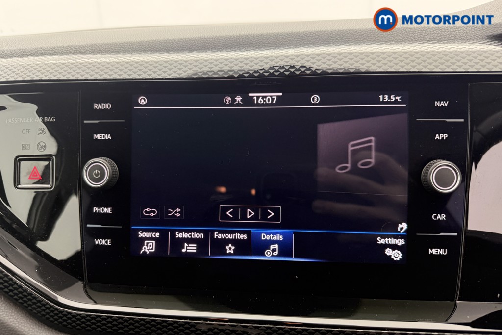 Volkswagen Polo Life Manual Petrol Hatchback - Stock Number (1616457) - 6th supplementary image