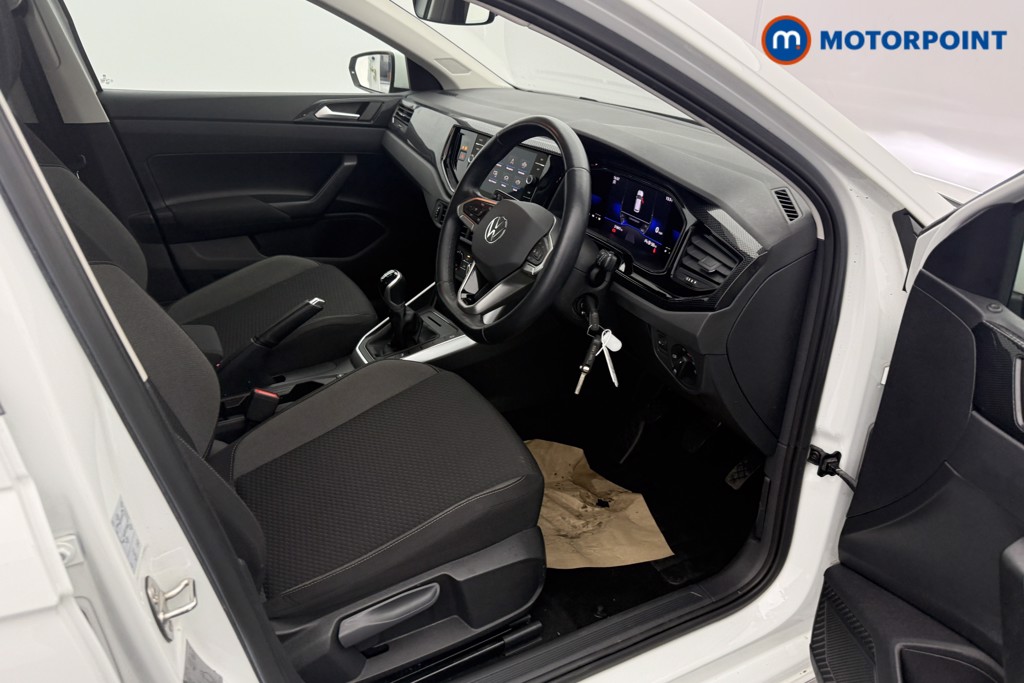 Volkswagen Polo Life Manual Petrol Hatchback - Stock Number (1616457) - 1st supplementary image