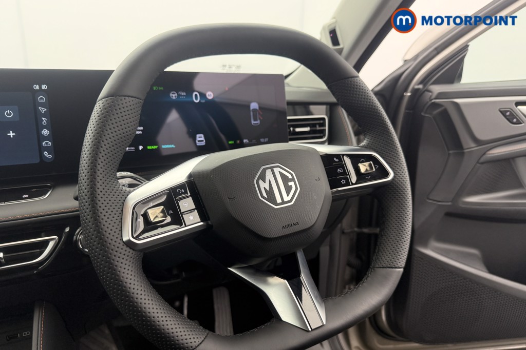 Mg Motor Uk HS SE Automatic Petrol-Electric Hybrid SUV - Stock Number (1616702) - 15th supplementary image