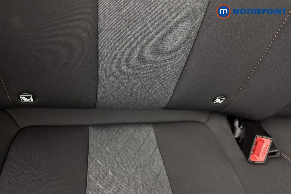 Mg Motor Uk HS SE Automatic Petrol-Electric Hybrid SUV - Stock Number (1616702) - 17th supplementary image