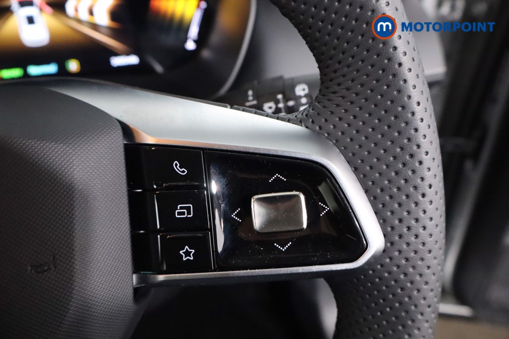 Mg Motor Uk ZS Trophy Automatic Petrol-Electric Hybrid SUV - Stock Number (1616850) - 8th supplementary image