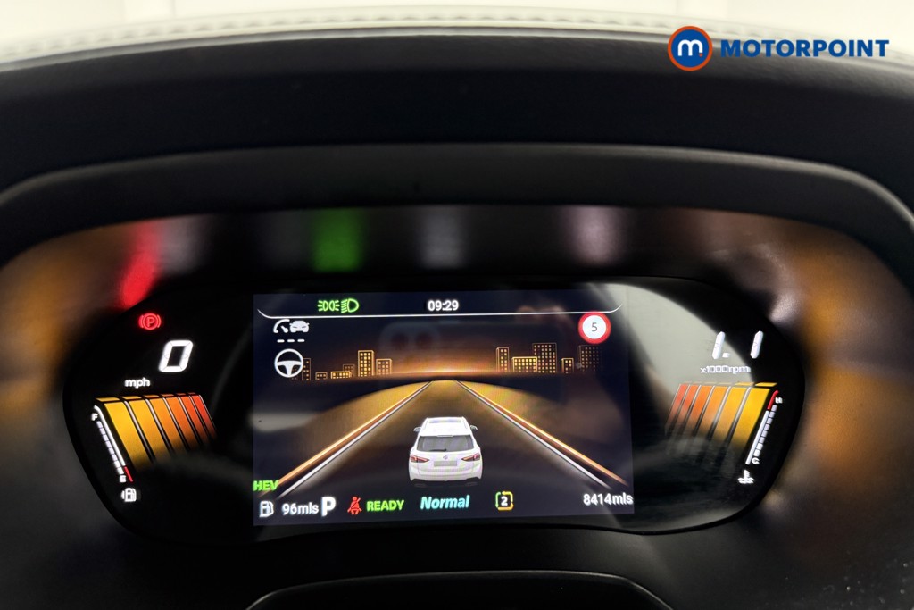 Mg Motor Uk ZS Trophy Automatic Petrol-Electric Hybrid SUV - Stock Number (1616878) - 21st supplementary image