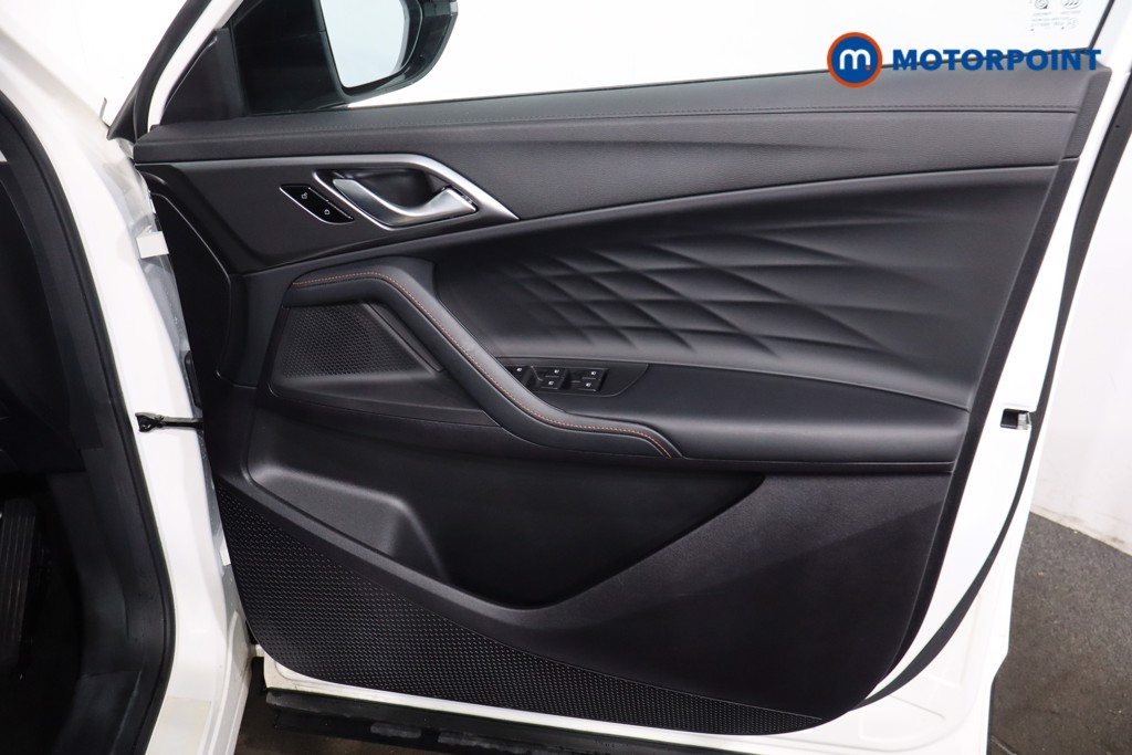 Mg Motor Uk HS Trophy Automatic Petrol-Electric Hybrid SUV - Stock Number (1616896) - 24th supplementary image