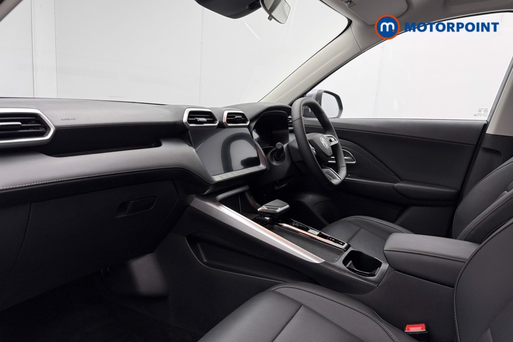 Mg Motor Uk ZS Trophy Automatic Petrol-Electric Hybrid SUV - Stock Number (1616913) - 8th supplementary image