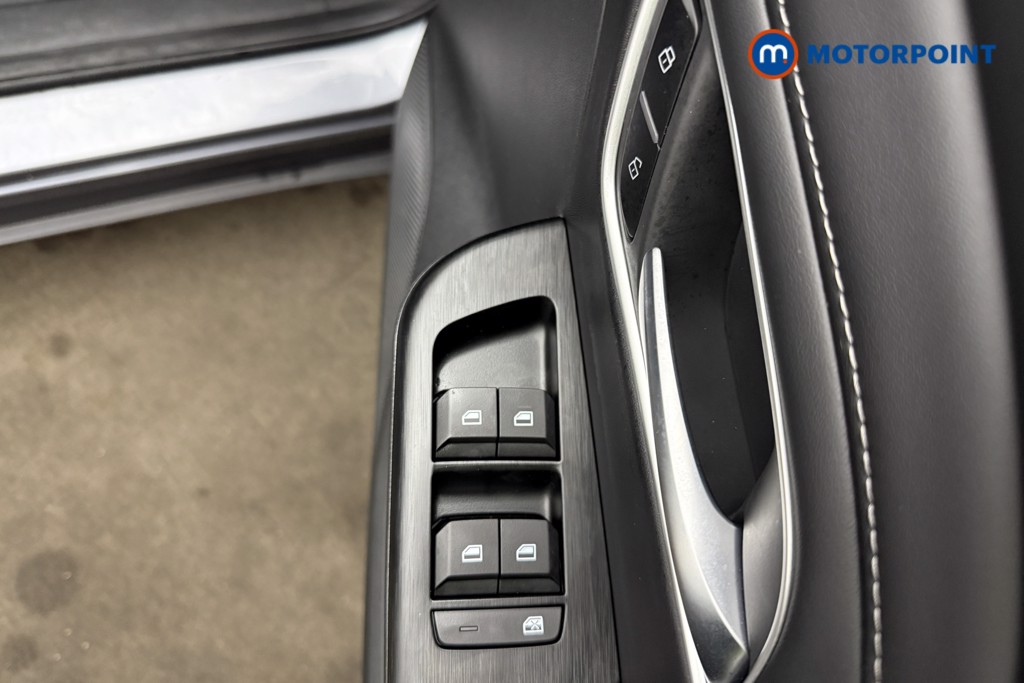 Mg Motor Uk ZS Trophy Automatic Petrol-Electric Hybrid SUV - Stock Number (1616913) - 15th supplementary image