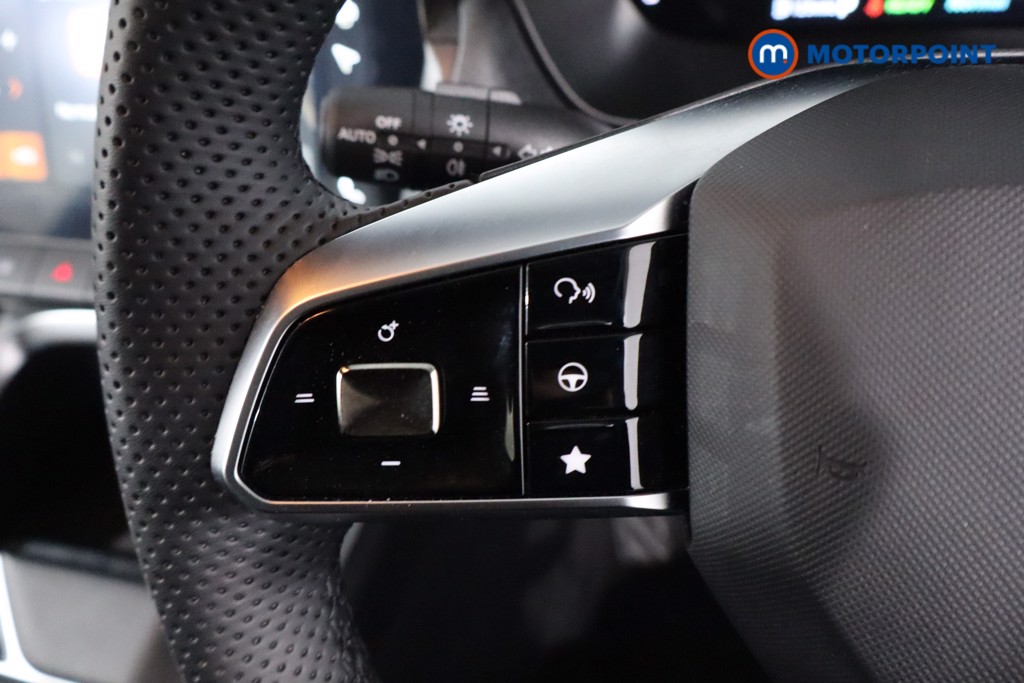 Mg Motor Uk ZS Trophy Automatic Petrol-Electric Hybrid SUV - Stock Number (1617093) - 7th supplementary image