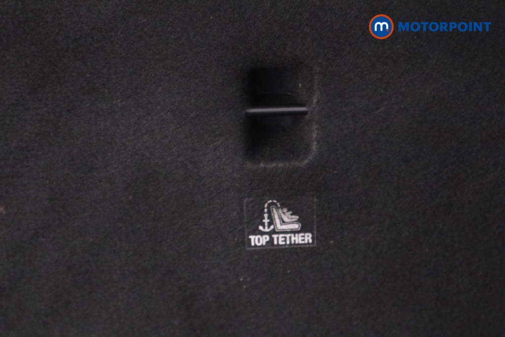 Mercedes-Benz GLB Amg Line Automatic Petrol SUV - Stock Number (1617114) - 21st supplementary image