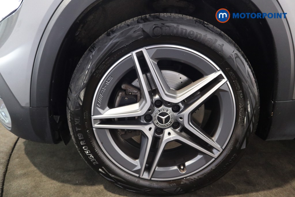 Mercedes-Benz GLB Amg Line Automatic Petrol SUV - Stock Number (1617114) - 24th supplementary image