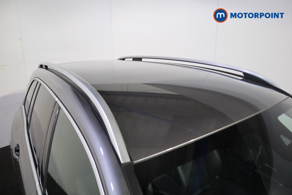 Mercedes-Benz GLB Amg Line Automatic Petrol SUV - Stock Number (1617114) - 30th supplementary image