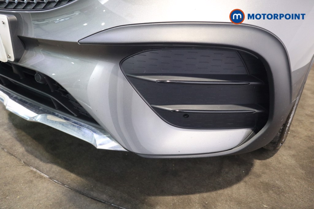 Mercedes-Benz GLB Amg Line Automatic Petrol SUV - Stock Number (1617114) - 33rd supplementary image