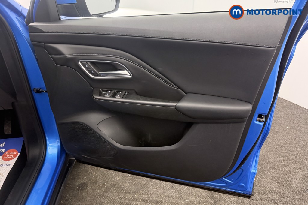 Mg Motor Uk ZS Trophy Automatic Petrol-Electric Hybrid SUV - Stock Number (1617159) - 2nd supplementary image