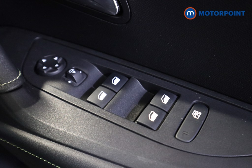 Peugeot 2008 GT Automatic Petrol SUV - Stock Number (1617211) - 15th supplementary image