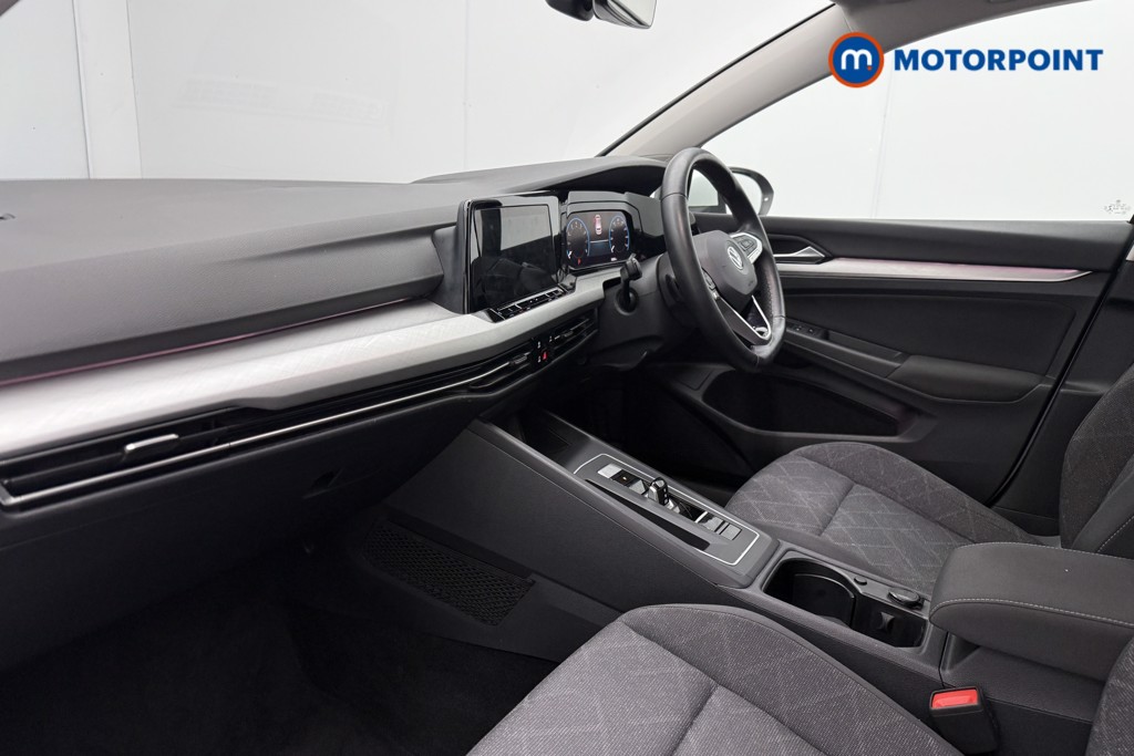 Volkswagen Golf Life Automatic Petrol Hatchback - Stock Number (1617294) - 8th supplementary image