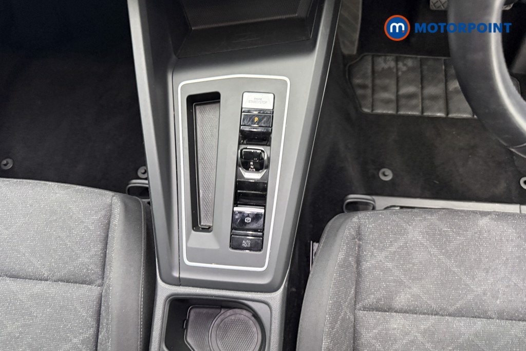 Volkswagen Golf Life Automatic Petrol Hatchback - Stock Number (1617294) - 24th supplementary image