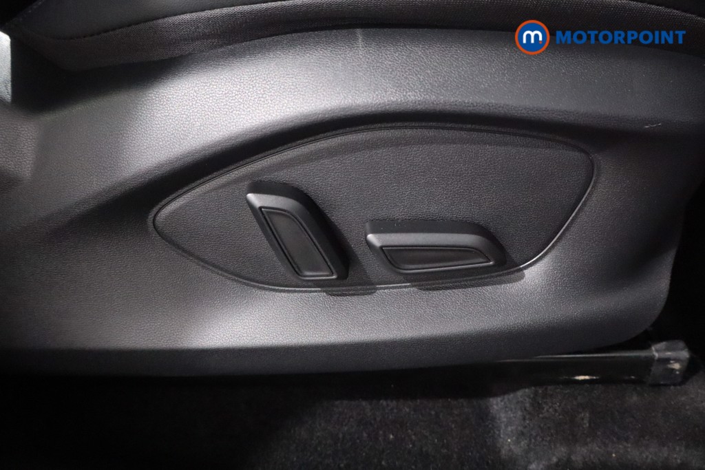 Mg Motor Uk ZS Trophy Automatic Petrol-Electric Hybrid SUV - Stock Number (1617551) - 23rd supplementary image