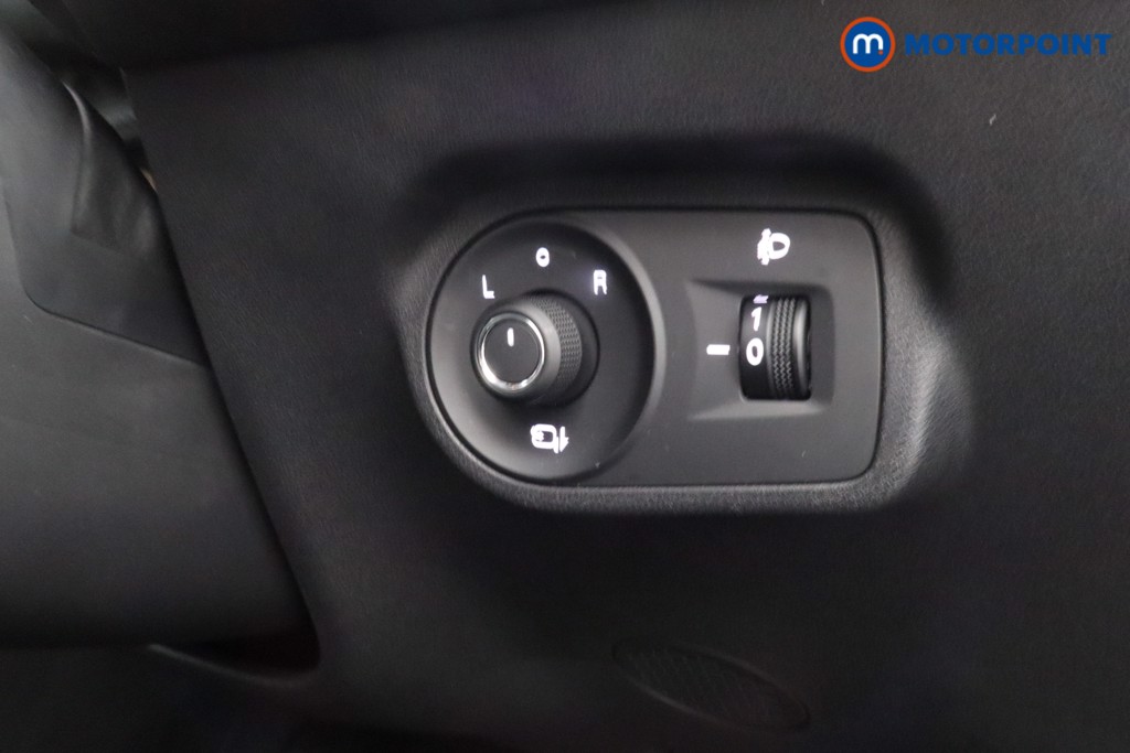 Mg Motor Uk ZS Trophy Automatic Petrol-Electric Hybrid SUV - Stock Number (1617659) - 16th supplementary image