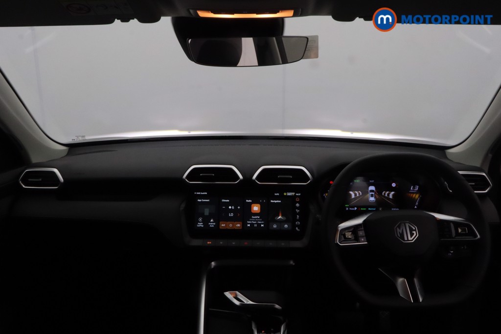 Mg Motor Uk ZS Trophy Automatic Petrol-Electric Hybrid SUV - Stock Number (1617659) - 1st supplementary image