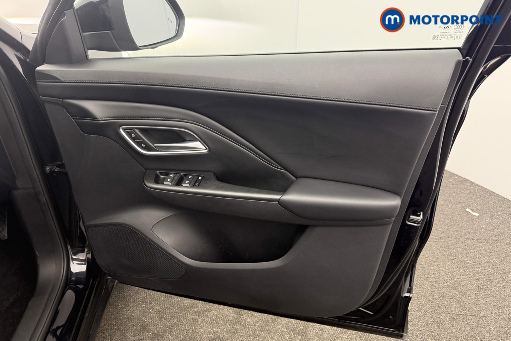 Mg Motor Uk ZS Trophy Automatic Petrol-Electric Hybrid SUV - Stock Number (1617661) - 2nd supplementary image