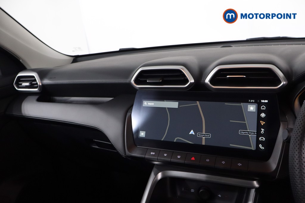 Mg Motor Uk ZS Trophy Automatic Petrol-Electric Hybrid SUV - Stock Number (1617676) - 21st supplementary image