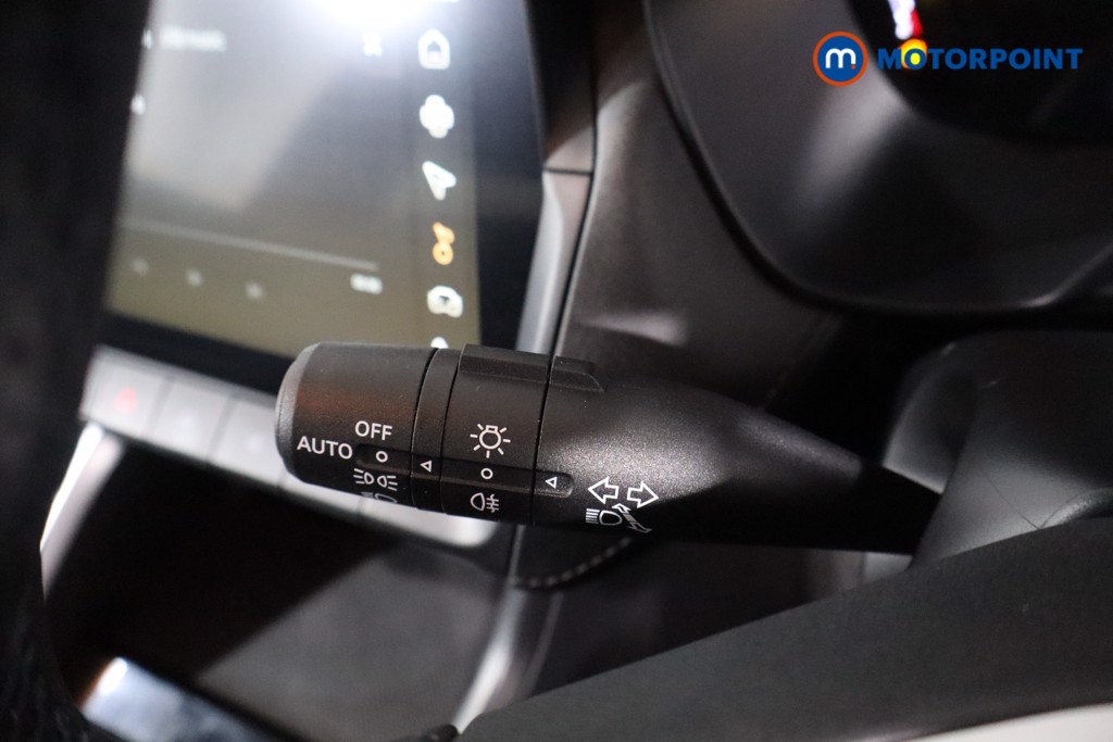 Mg Motor Uk ZS Trophy Automatic Petrol-Electric Hybrid SUV - Stock Number (1617773) - 15th supplementary image