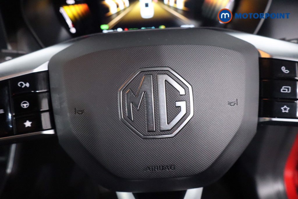 Mg Motor Uk ZS Trophy Automatic Petrol-Electric Hybrid SUV - Stock Number (1617778) - 13th supplementary image