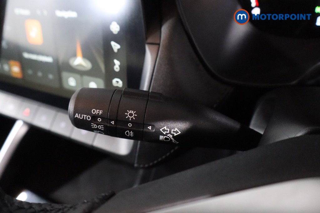 Mg Motor Uk ZS Trophy Automatic Petrol-Electric Hybrid SUV - Stock Number (1617778) - 14th supplementary image