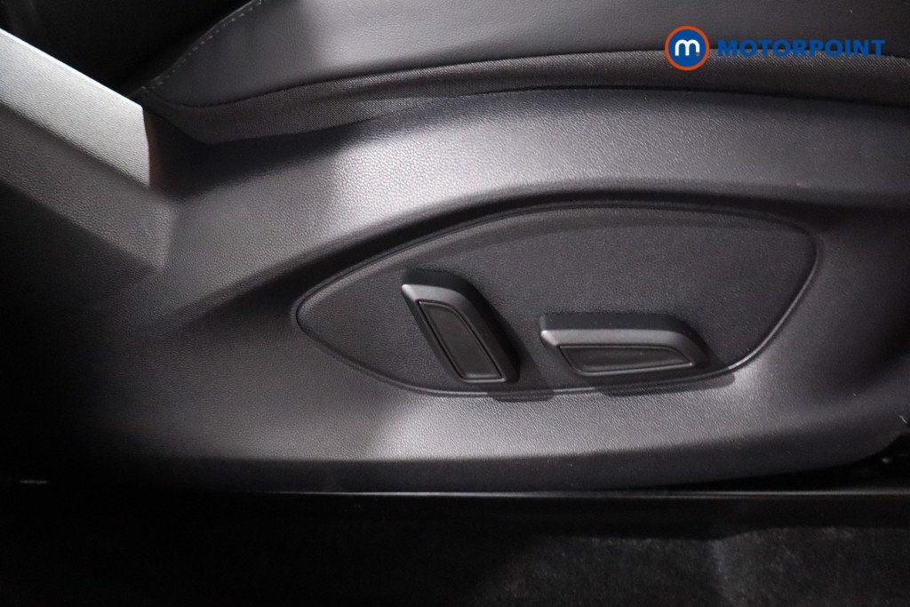 Mg Motor Uk ZS Trophy Automatic Petrol-Electric Hybrid SUV - Stock Number (1617778) - 24th supplementary image