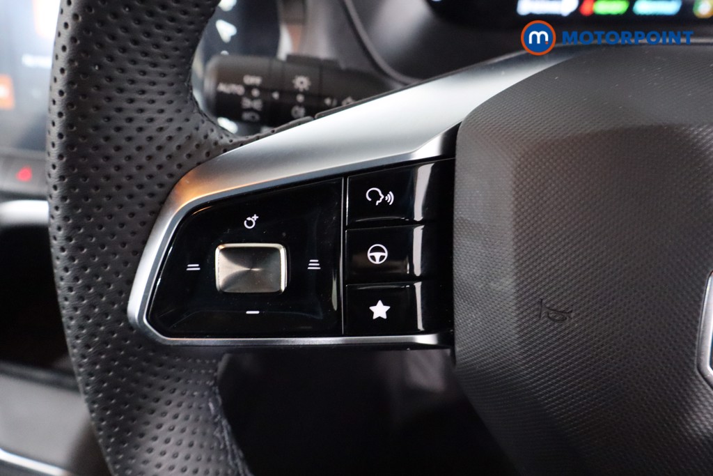 Mg Motor Uk ZS Trophy Automatic Petrol-Electric Hybrid SUV - Stock Number (1617836) - 7th supplementary image