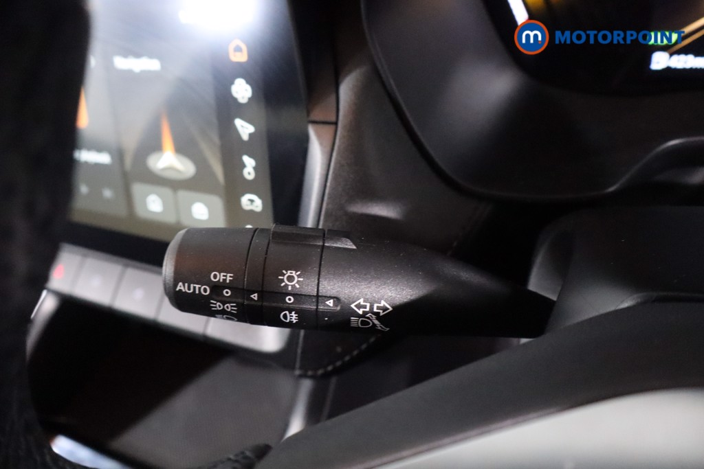 Mg Motor Uk ZS Trophy Automatic Petrol-Electric Hybrid SUV - Stock Number (1617836) - 14th supplementary image