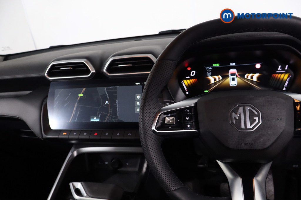 Mg Motor Uk ZS Trophy Automatic Petrol-Electric Hybrid SUV - Stock Number (1617836) - 21st supplementary image