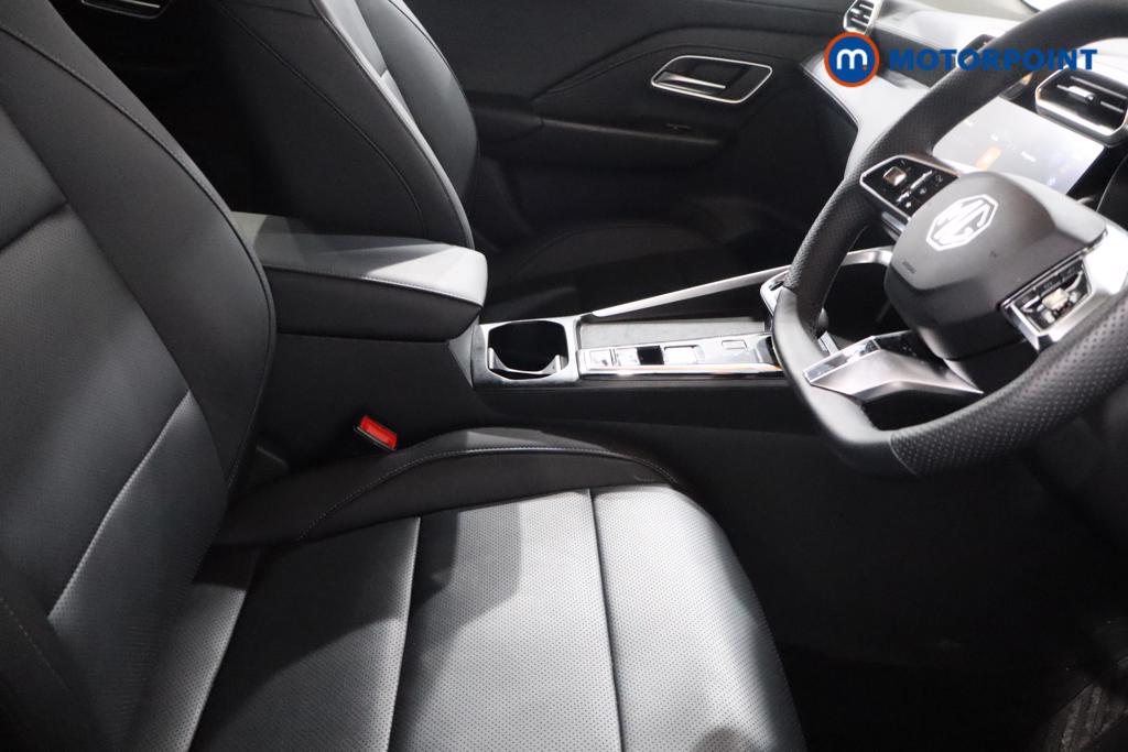 Mg Motor Uk ZS Trophy Automatic Petrol-Electric Hybrid SUV - Stock Number (1617918) - 11th supplementary image