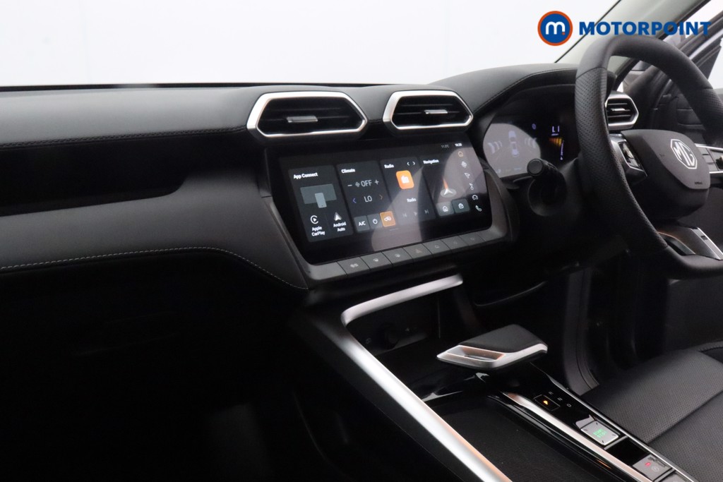 Mg Motor Uk ZS Trophy Automatic Petrol-Electric Hybrid SUV - Stock Number (1617998) - 9th supplementary image