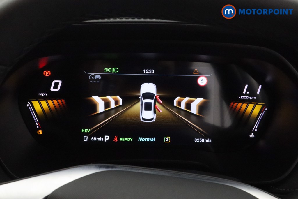 Mg Motor Uk ZS Trophy Automatic Petrol-Electric Hybrid SUV - Stock Number (1617998) - 10th supplementary image