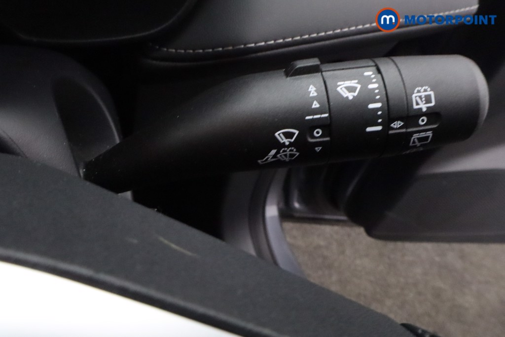 Mg Motor Uk ZS Trophy Automatic Petrol-Electric Hybrid SUV - Stock Number (1617998) - 17th supplementary image