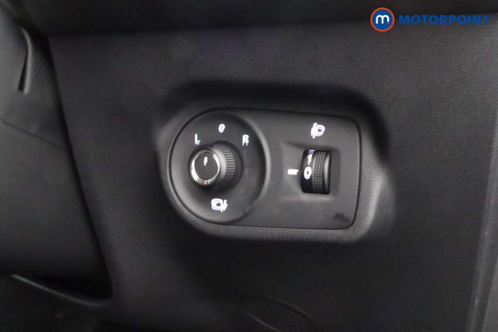 Mg Motor Uk ZS Trophy Automatic Petrol-Electric Hybrid SUV - Stock Number (1617998) - 18th supplementary image