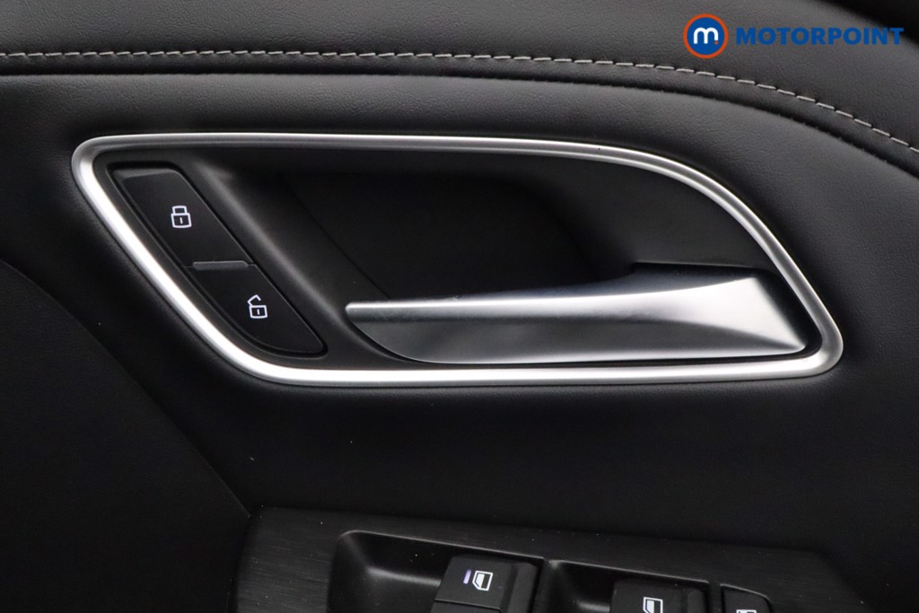 Mg Motor Uk ZS Trophy Automatic Petrol-Electric Hybrid SUV - Stock Number (1617998) - 22nd supplementary image