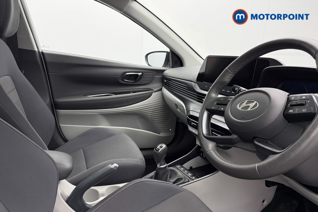 Hyundai Bayon Ultimate Manual Petrol SUV - Stock Number (1618032) - 5th supplementary image