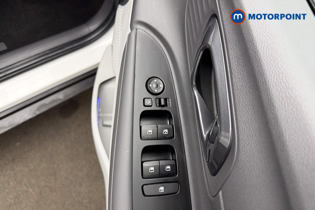 Hyundai Bayon Ultimate Manual Petrol SUV - Stock Number (1618032) - 15th supplementary image