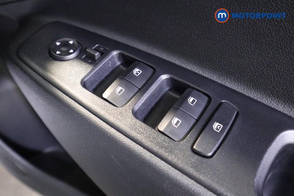 Hyundai I10 Advance Automatic Petrol Hatchback - Stock Number (1618070) - 12th supplementary image