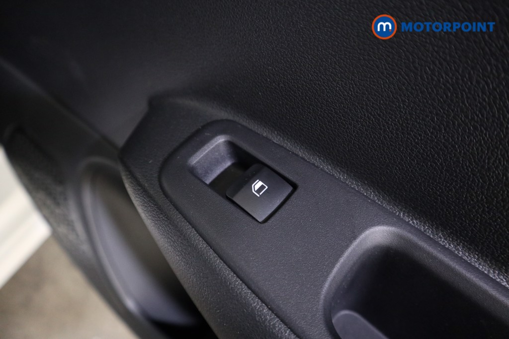 Hyundai I10 Advance Automatic Petrol Hatchback - Stock Number (1618070) - 16th supplementary image