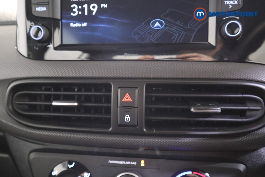 Hyundai I10 Advance Automatic Petrol Hatchback - Stock Number (1618084) - 7th supplementary image