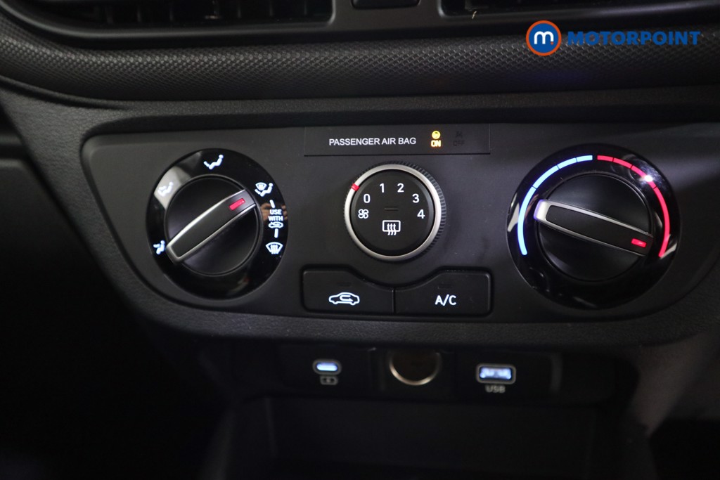 Hyundai I10 Advance Automatic Petrol Hatchback - Stock Number (1618084) - 8th supplementary image