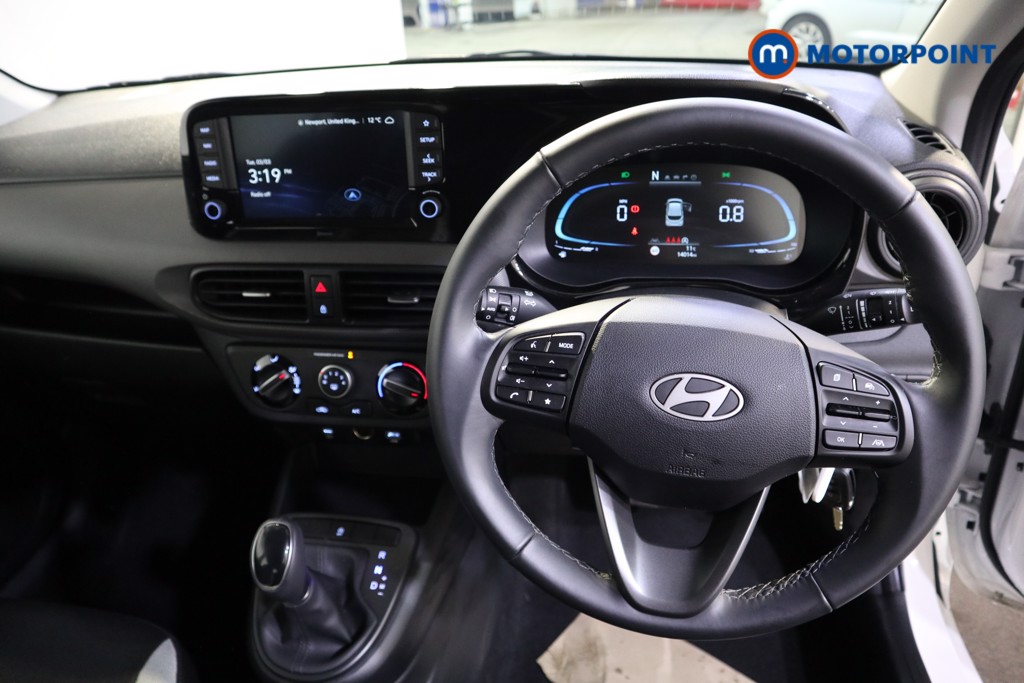 Hyundai I10 Advance Automatic Petrol Hatchback - Stock Number (1618084) - 1st supplementary image