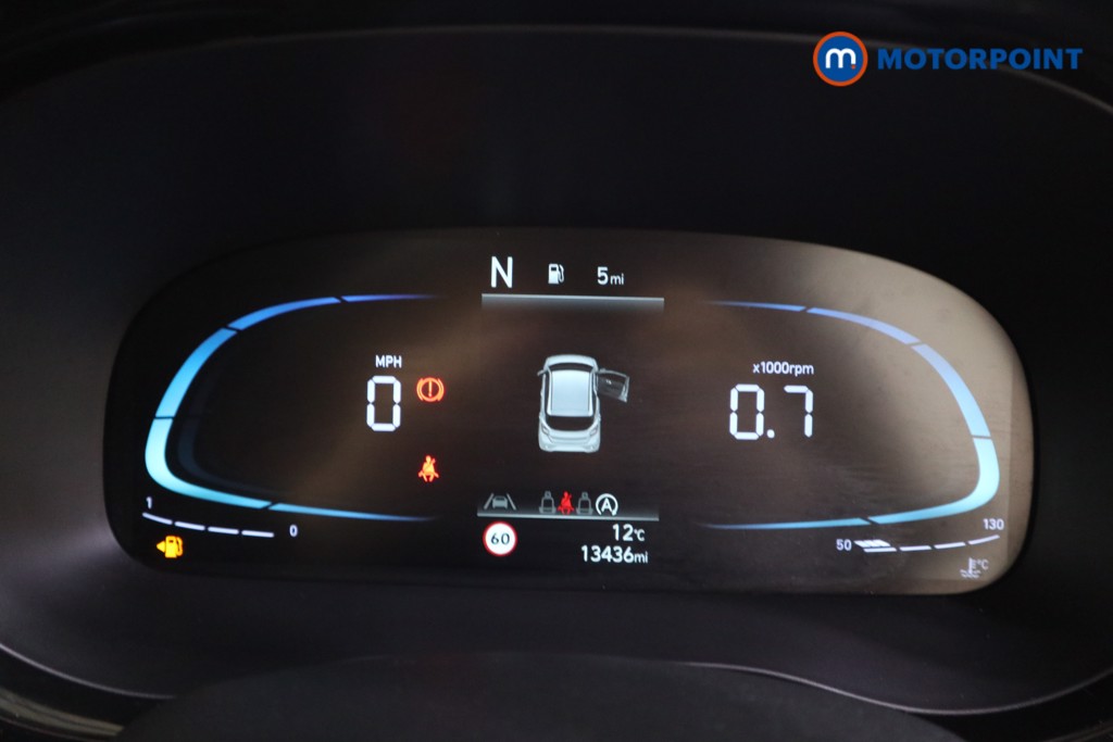 Hyundai I10 Premium Automatic Petrol Hatchback - Stock Number (1618103) - 4th supplementary image