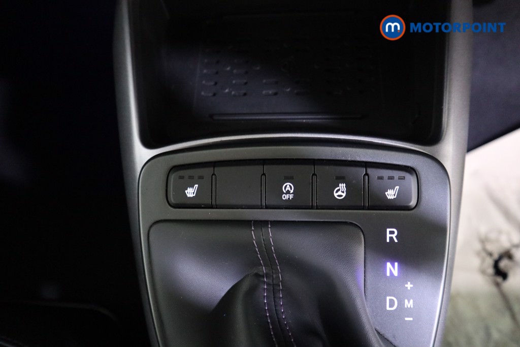 Hyundai I10 Premium Automatic Petrol Hatchback - Stock Number (1618103) - 10th supplementary image