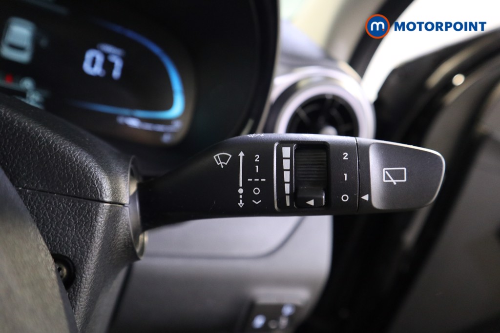 Hyundai I10 Premium Automatic Petrol Hatchback - Stock Number (1618103) - 14th supplementary image