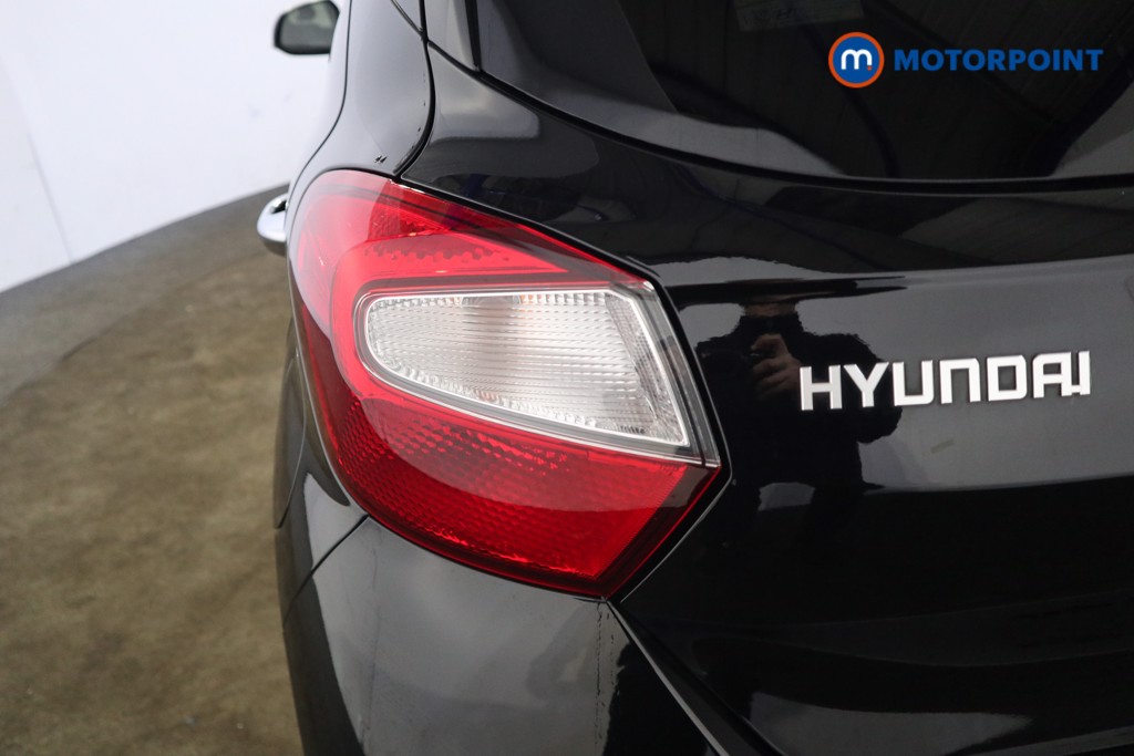 Hyundai I10 Premium Automatic Petrol Hatchback - Stock Number (1618103) - 24th supplementary image