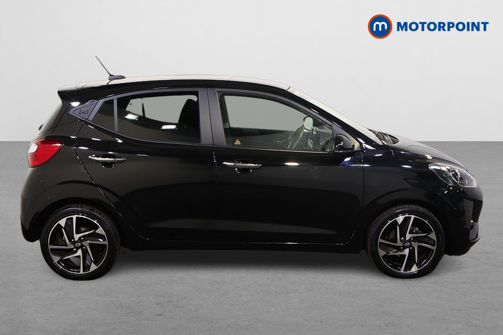 Hyundai I10 Premium Automatic Petrol Hatchback - Stock Number (1618103) - Drivers side